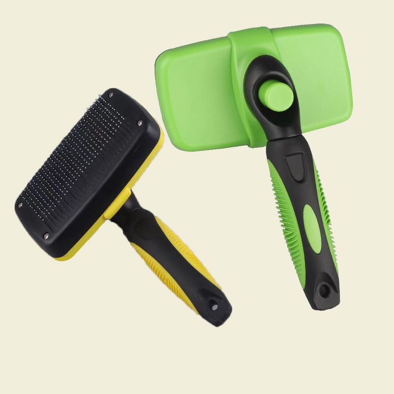 Retractable Self-Cleaning Pet Grooming Comb